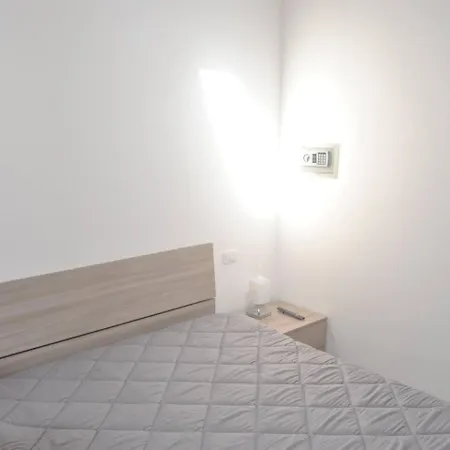 Centre - 1-bed - Sleeps 4 Apartamento Agrigento